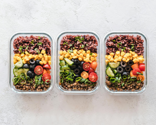 stay healthy while traveling for work